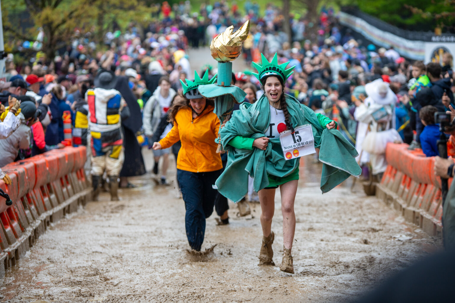 Park Competes in AVAM’s 2024 Kinetic Sculpture Race | The Park School ...